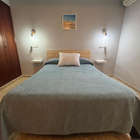 Hostal Miramar Los Canos De Meca Kültér fotó