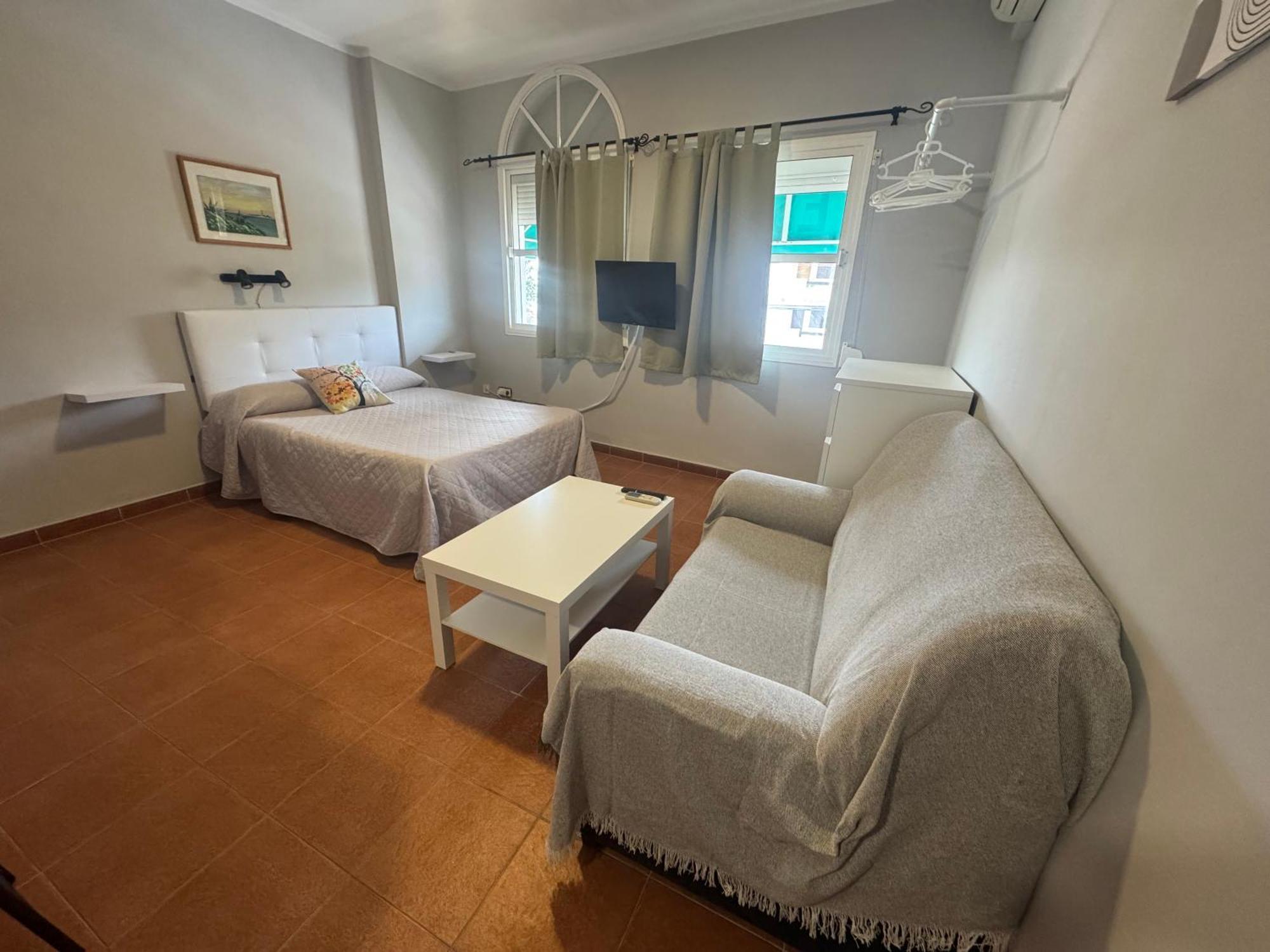 Hostal Miramar Los Canos De Meca Kültér fotó