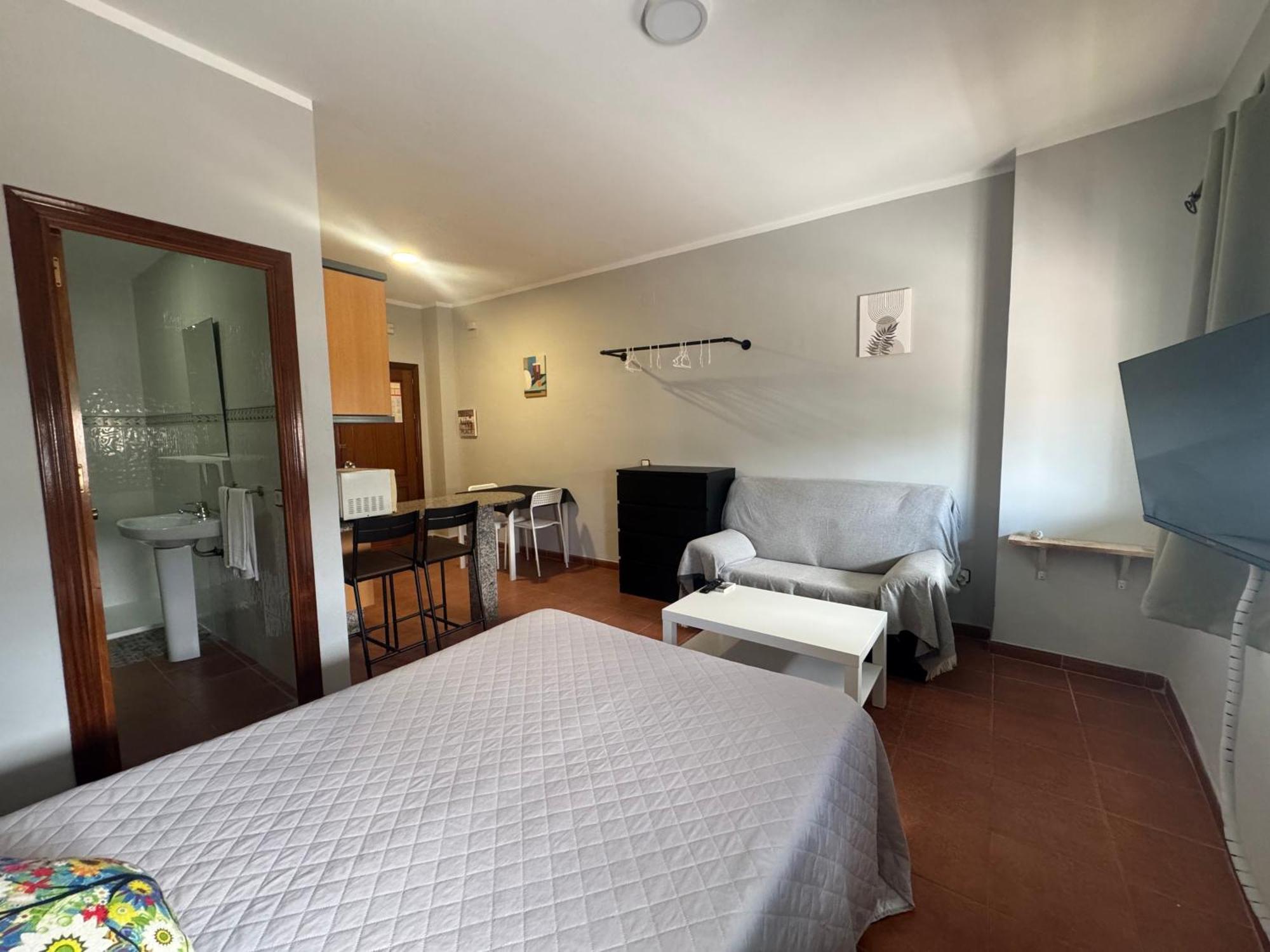Hostal Miramar Los Canos De Meca Kültér fotó