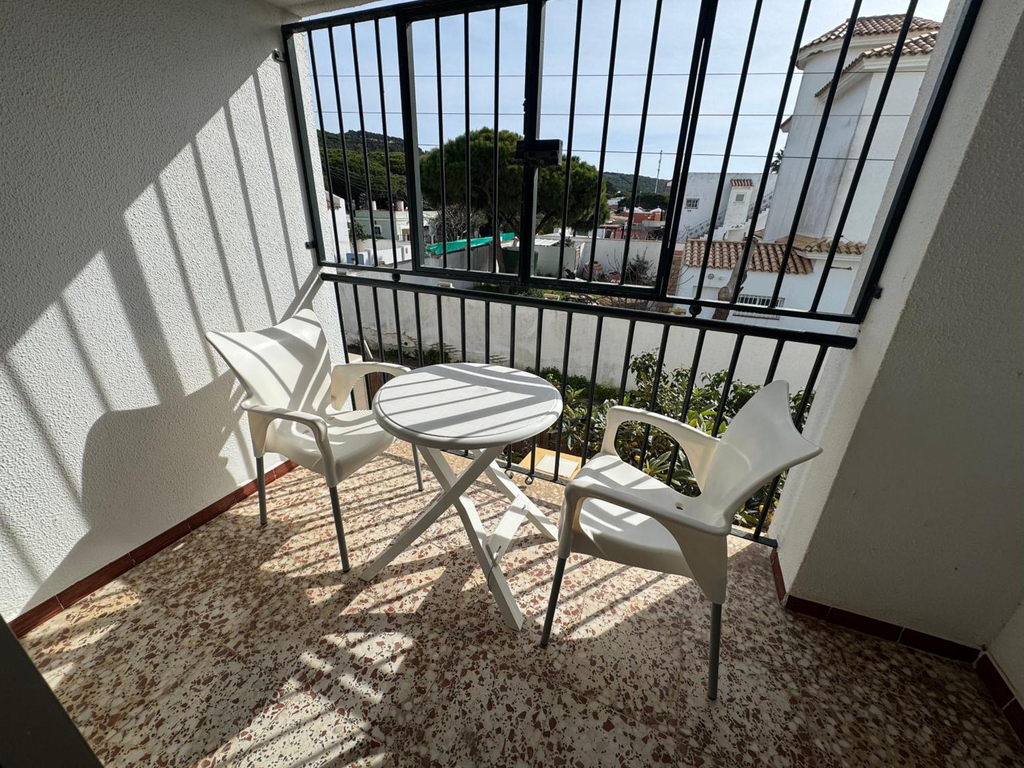 Hostal Miramar Los Canos De Meca Kültér fotó