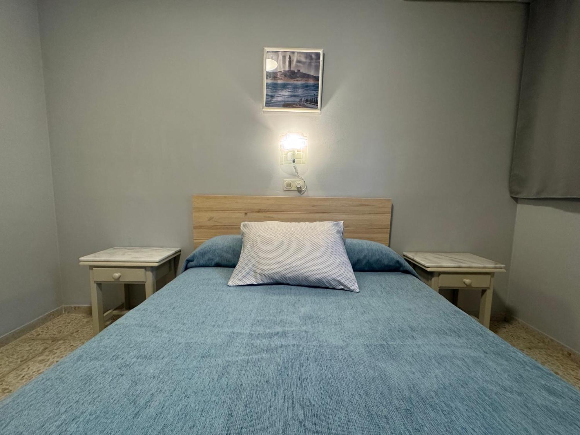 Hostal Miramar Los Canos De Meca Kültér fotó