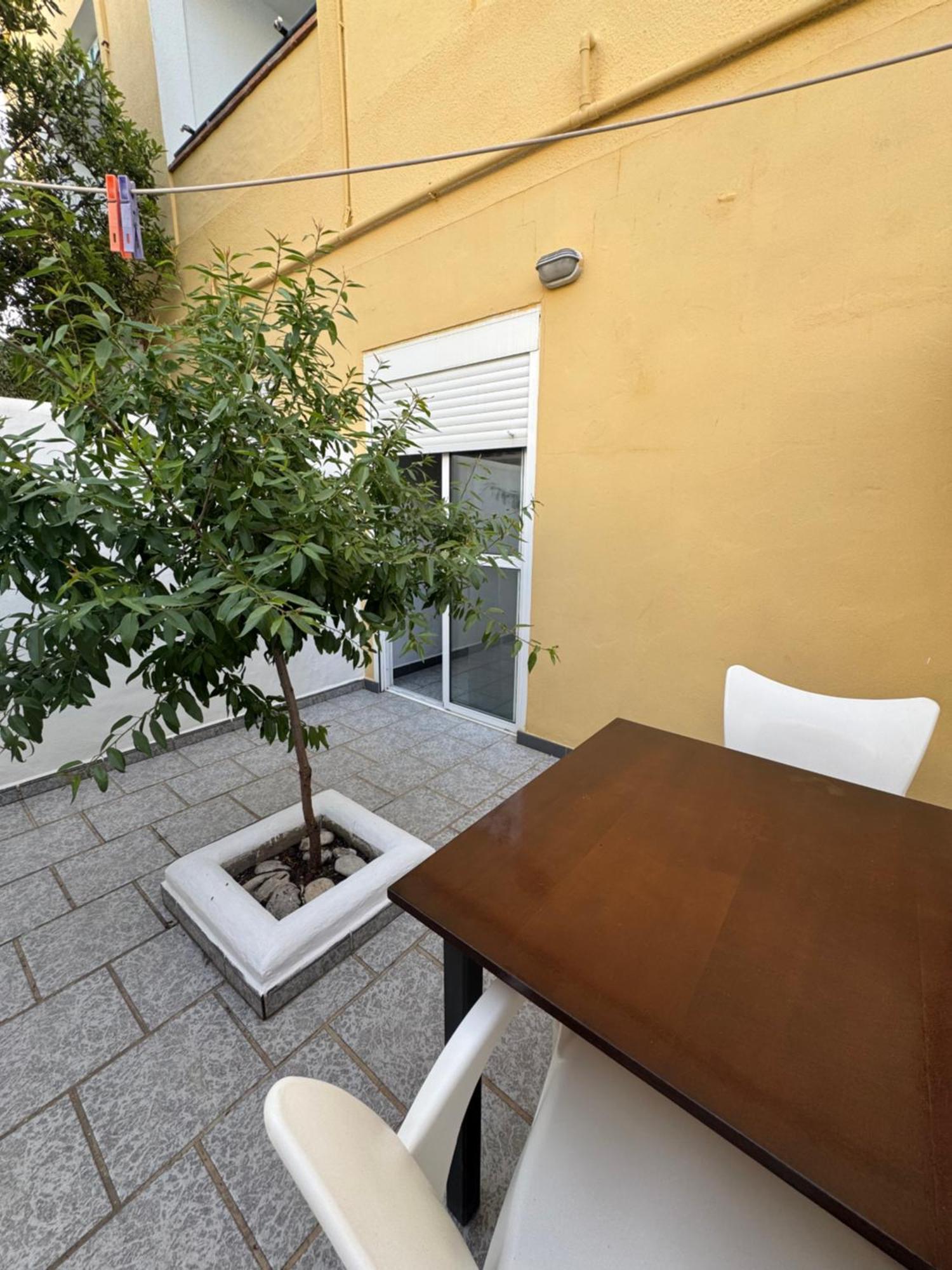 Hostal Miramar Los Canos De Meca Kültér fotó